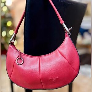 Vintage Red Leather Crescent Shoulder Bag